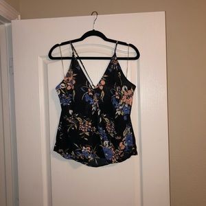 Leith floral tank size medium.